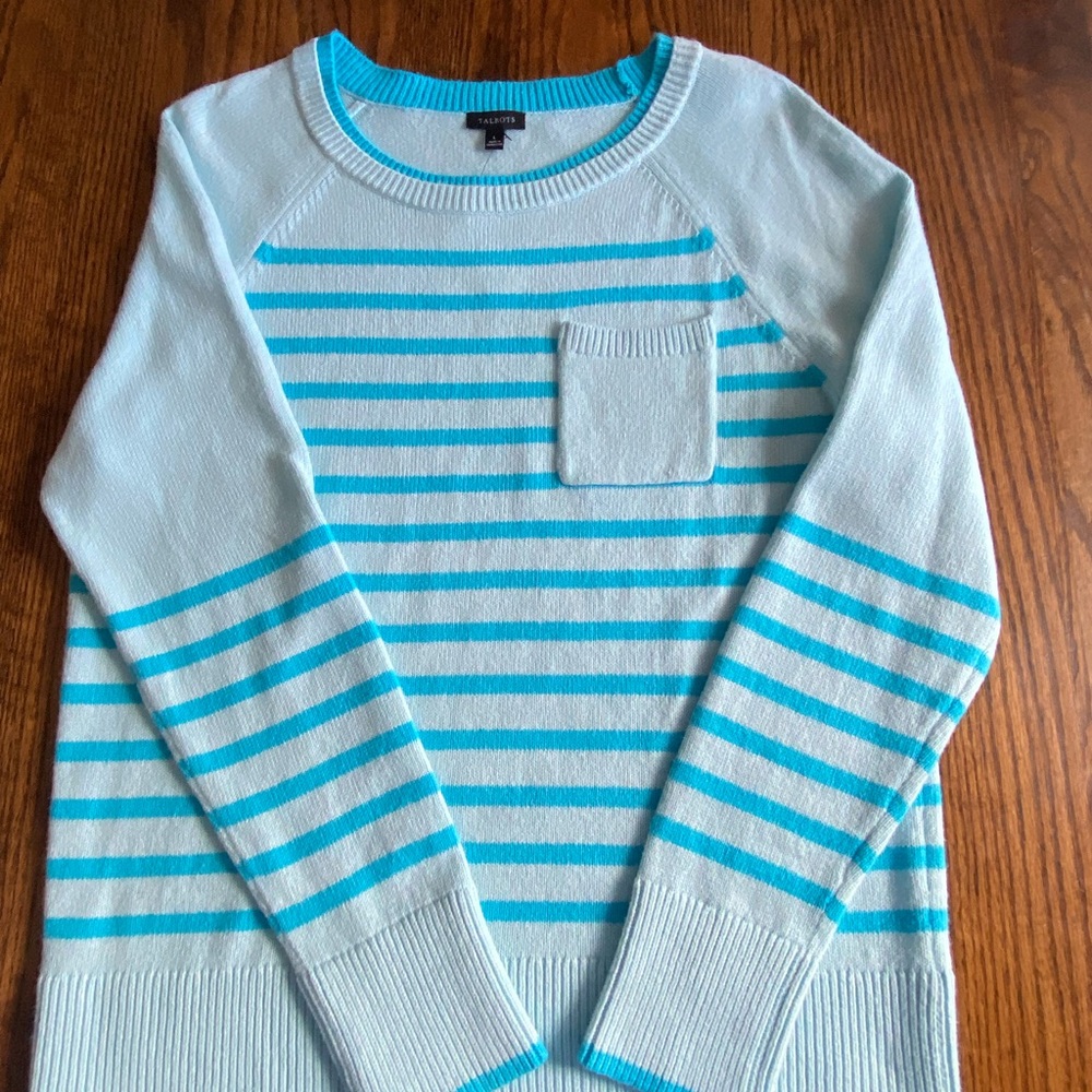 Talbots Women’s Sweater Size Large NWT - Picture 2 of 5
